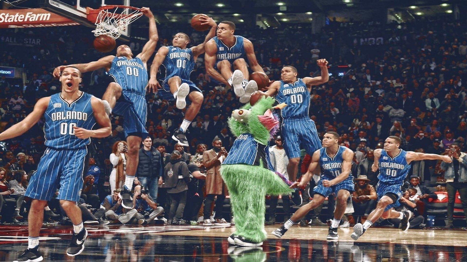 洛夫伦盛赞马奎尔，惺惺相惜间见证硬汉的重新振作